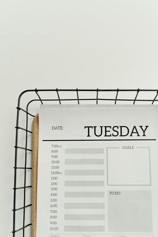 How to Design a Weekly Reset Routine for a Fresh Start